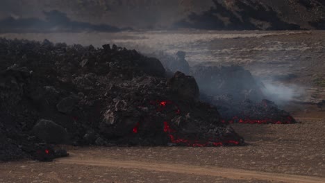 Timelapse-Del-Flujo-De-Lava-En-La-Erupción-De-Litli-hrutur-2023-En-Islandia