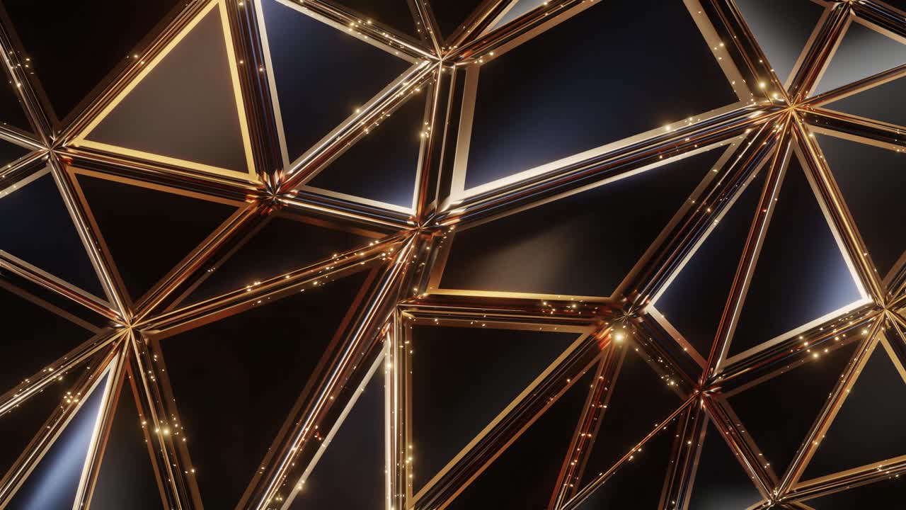 4K abstraktes, luxuriöses, geometrisches Dreieck in Schwarz mit leuchtendem Goldglitzer. Animierte Dreiecke bewegen sich in Dreiecksbewegung hinein und heraus. Nahtloser Loop auf dunklem Hintergrund.