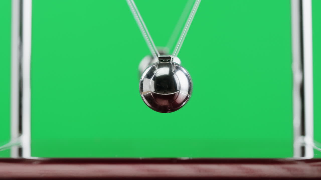 Newton's Cradle on Green Screen