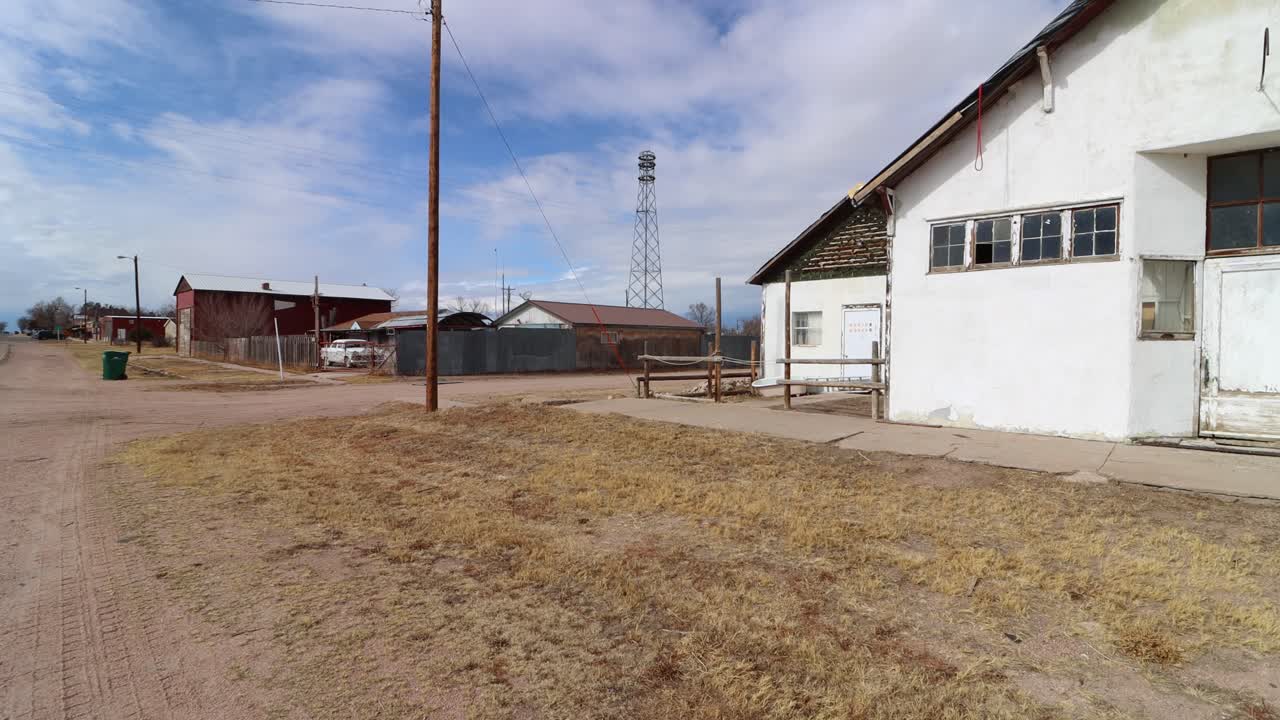 Grover Colorado en las llanuras orientales del estado, vista de la calle principal de una pequeña comunidad rural