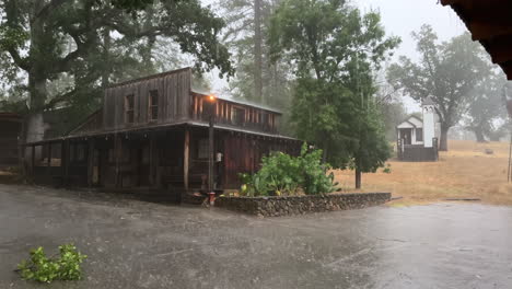 Wooden-Building-Under-The-Tree-During-Lightning-Storm-In-Old-Town-In-California