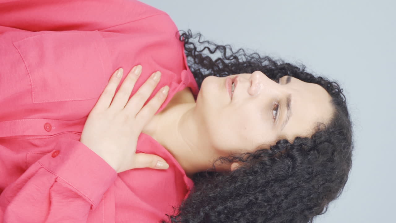 vídeo vertical del ataque al corazón.