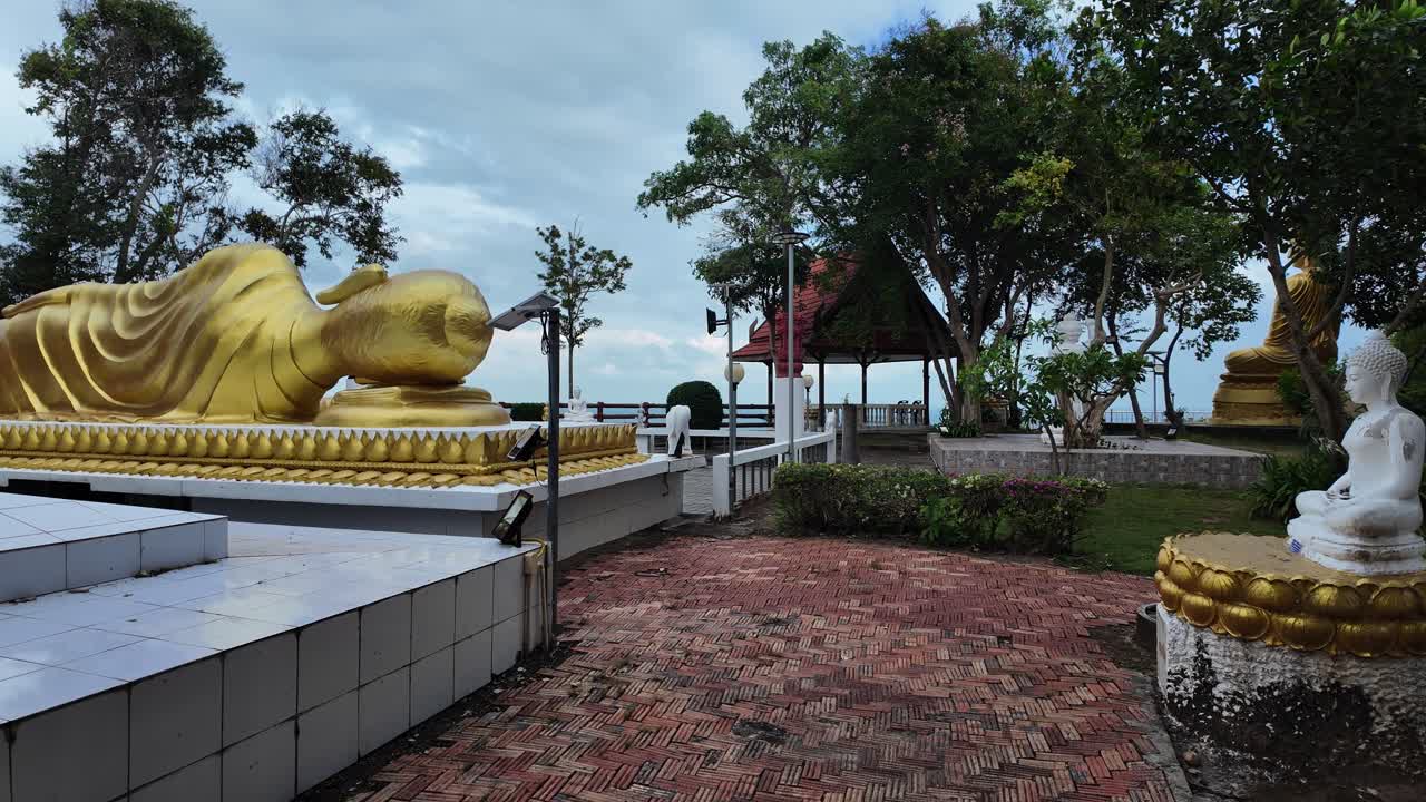 Wat Khao Chedi Koh Samui temple complex buddhist religion Thailand symbol pilgrimage
