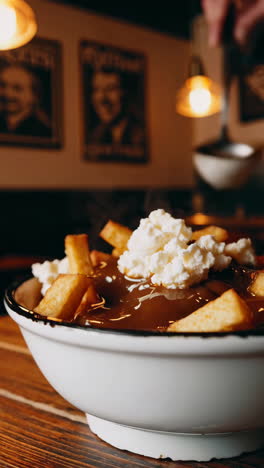 delicious poutine