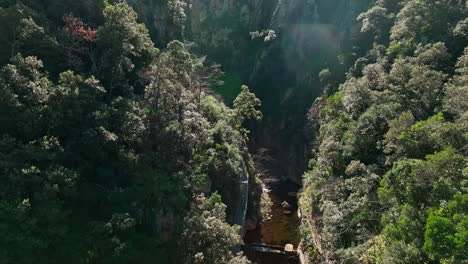 Elevated-view-showcases-the-intertwining-rivers-and-landmarks-of-Amélie-les-Bain