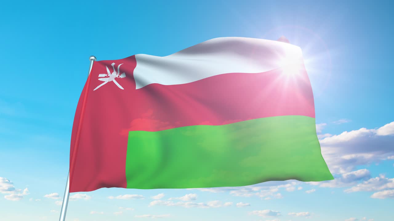 구름이 가득한 하늘을 배경으로 직물 구조로 된 오만 국기 (loopable)