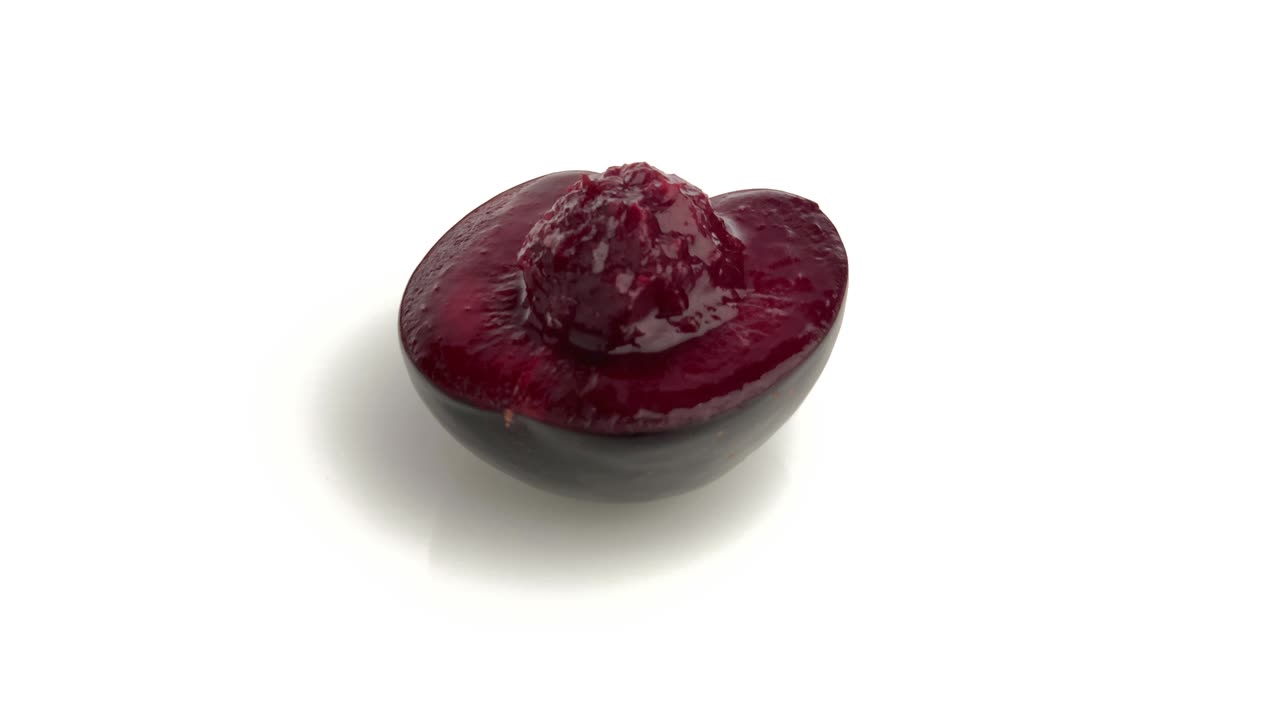 ciruela redonda azul