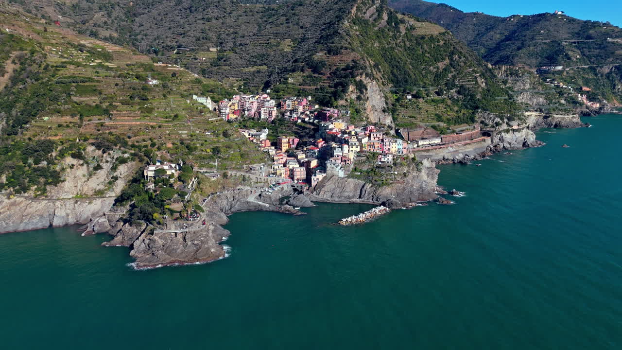 Picturesque aerial view of Manarola, a colorful village in Cinque Terre, Italy