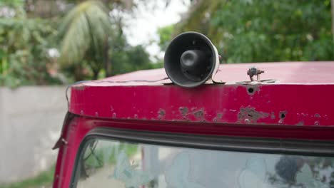 A-Choon-Paan-seller-drives-around-with-his-tuk-tuk-and-sells-bread-and-other-bakery-products-to-the-locals-in-Colombo-1