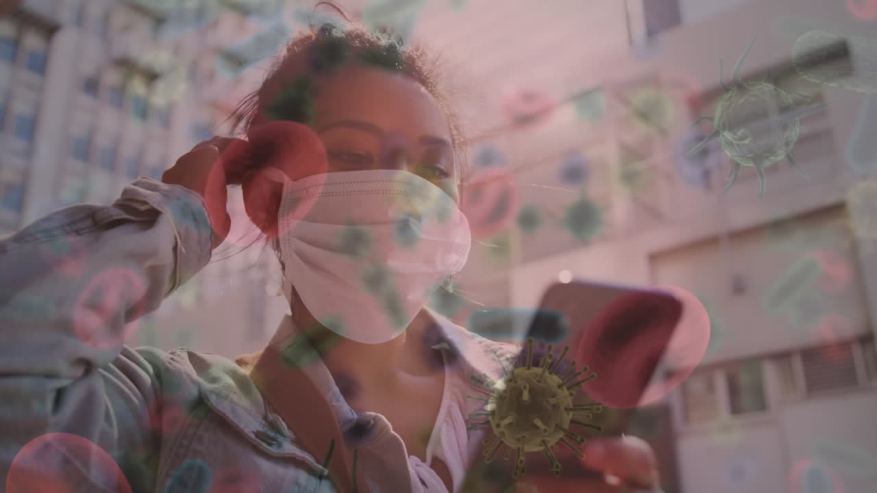 코로나 19 세포가 얼굴 마스크를 입은 여성을 가로질러 움직이는 애니메이션