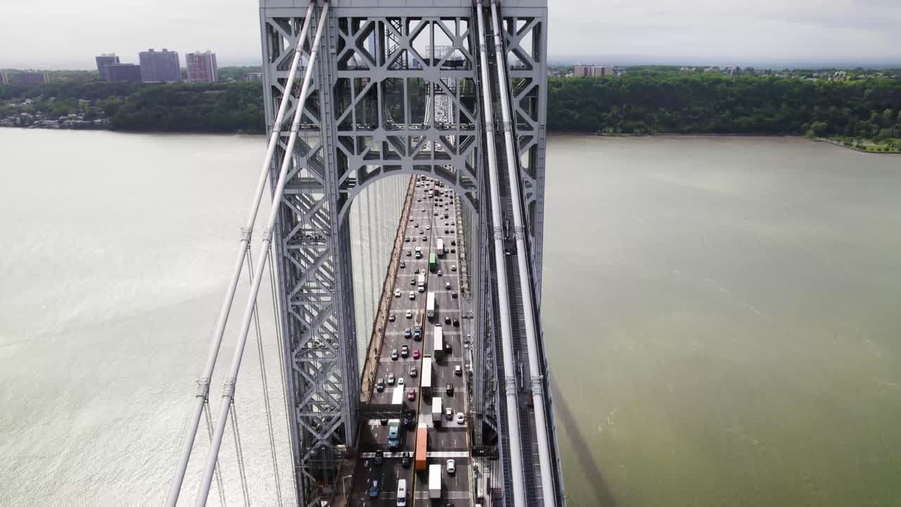 Epic drone clip of New York's George Washington Bridge and Hudson River