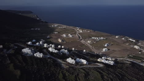 Aerial-drone-shot-of-rural-Santorini-during-afternoon,-4K