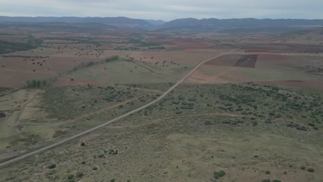 Weg-In-Der-Nähe-Der-Burg-Von-Calatrava-Lanueva