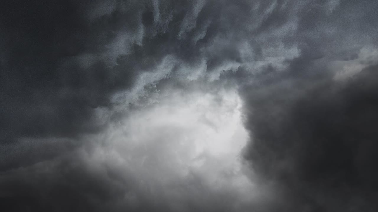 the cloud becomes a thunderstorm