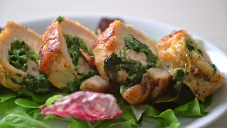 Baked-chicken-breast-stuffed-with-cheese-and-spinach