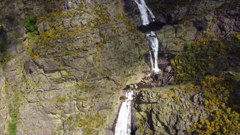 Cascada-Fisgas-Do-Ermelo---Hermosas-Cascadas-En-El-Parque-Natural-De-Alvao---Portugal