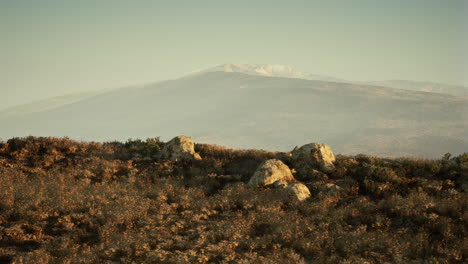 hermoso paisaje montañoso