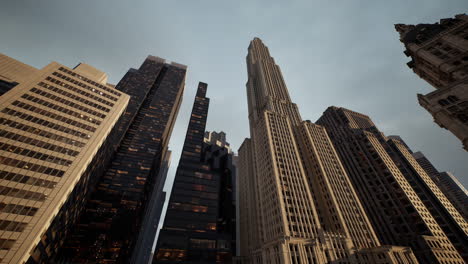 Below-view-on-the-skyscrappers-in-Chicago