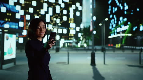 asian businesswman on phone walking