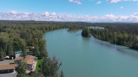 Aerial-footage-of-the-Kenai-River-in-Soldotna,-Alaska