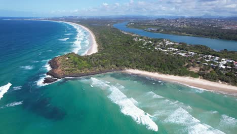 vista panorámica del cabo de finger y el océano circundante en nueva gales del sur, australia - toma de avión no tripulado