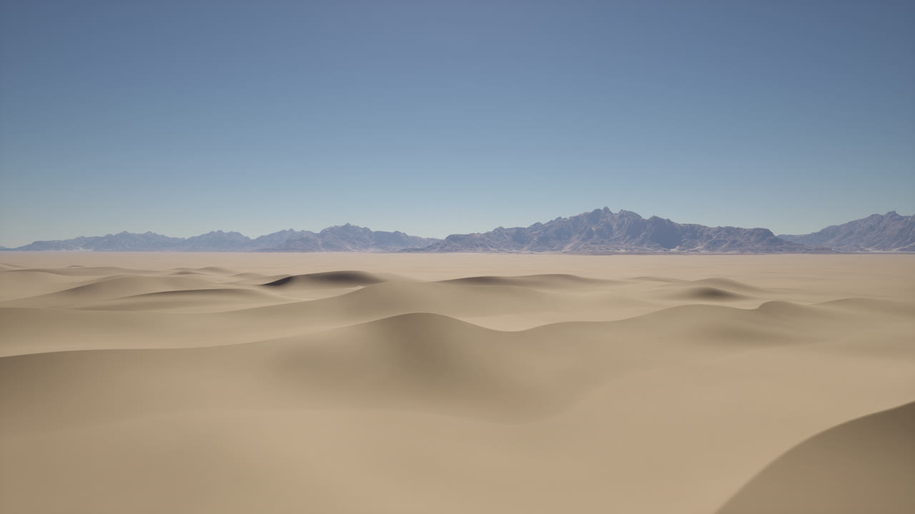 어있는 모래 언덕과 멀리 있는 산들과 함께 넓은 사막 풍경