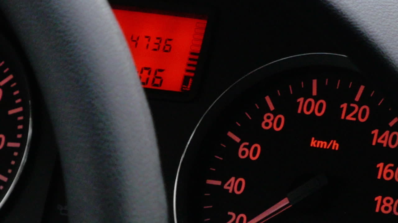 медленный, но устойчивый побеждает в гонке.