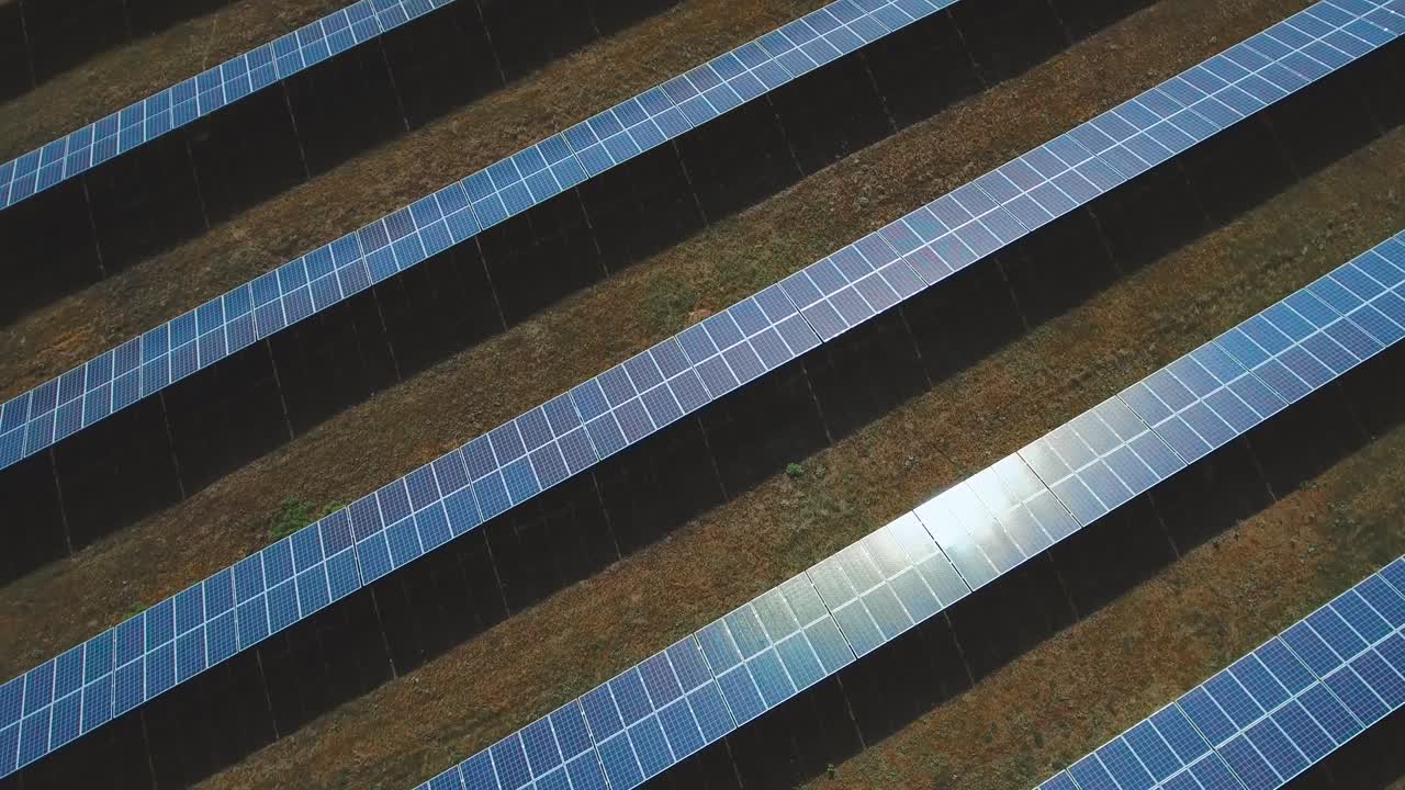 energía solar renovable. disparado en drone