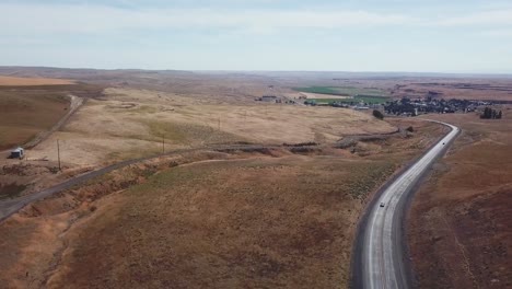 View-of-Highway-that-runs-through-the-Scablands-in-Eastern-Washington-State