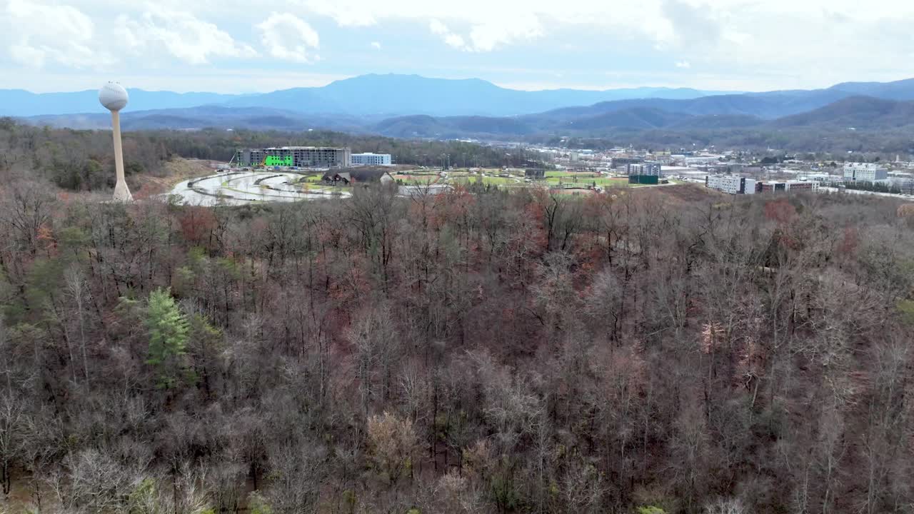 aerial pushing into pigeon forge tennessee