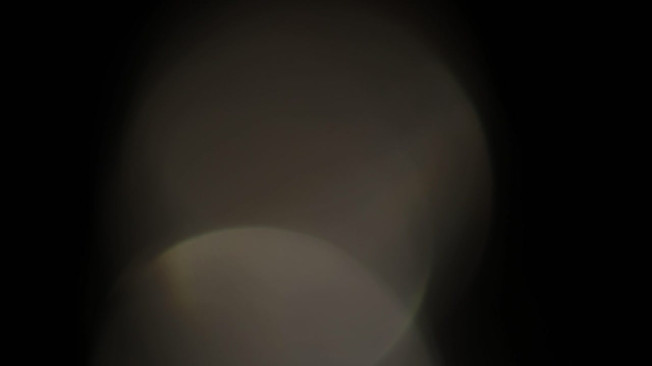 Light Leaks 4K footage. Lens glow flare bokeh overlays, burn flame background. Flash rays effect