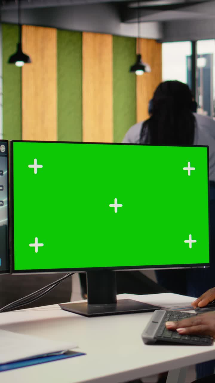 Engineer uses isolated screen computer to develop smart electric grid