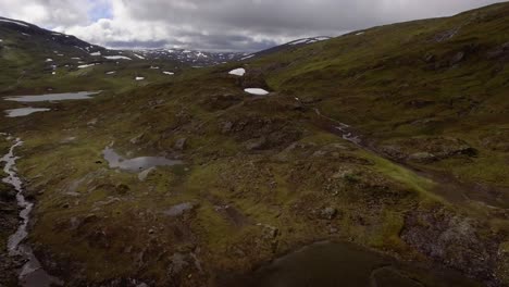 Antena-De-Un-Paso-De-Montaña-En-Noruega