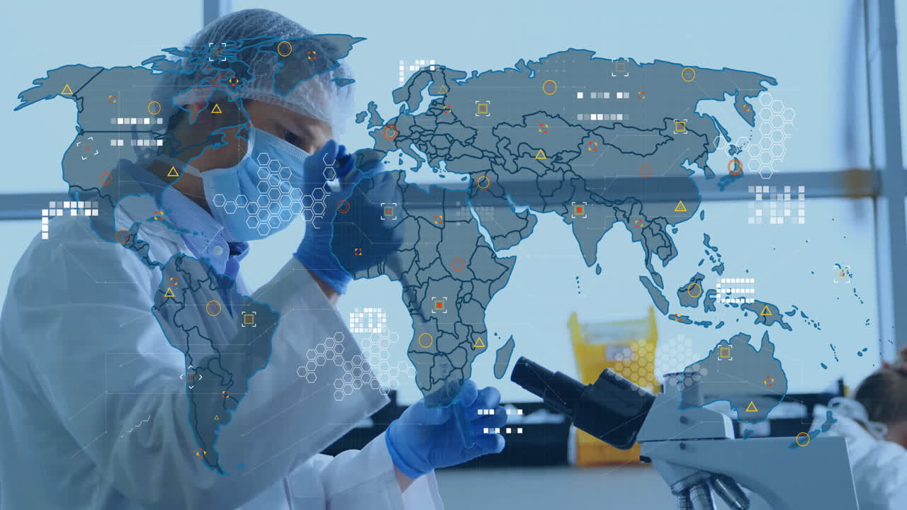 데이터 처리 및 세계 지도의 애니메이션 - 백인 남성 과학자