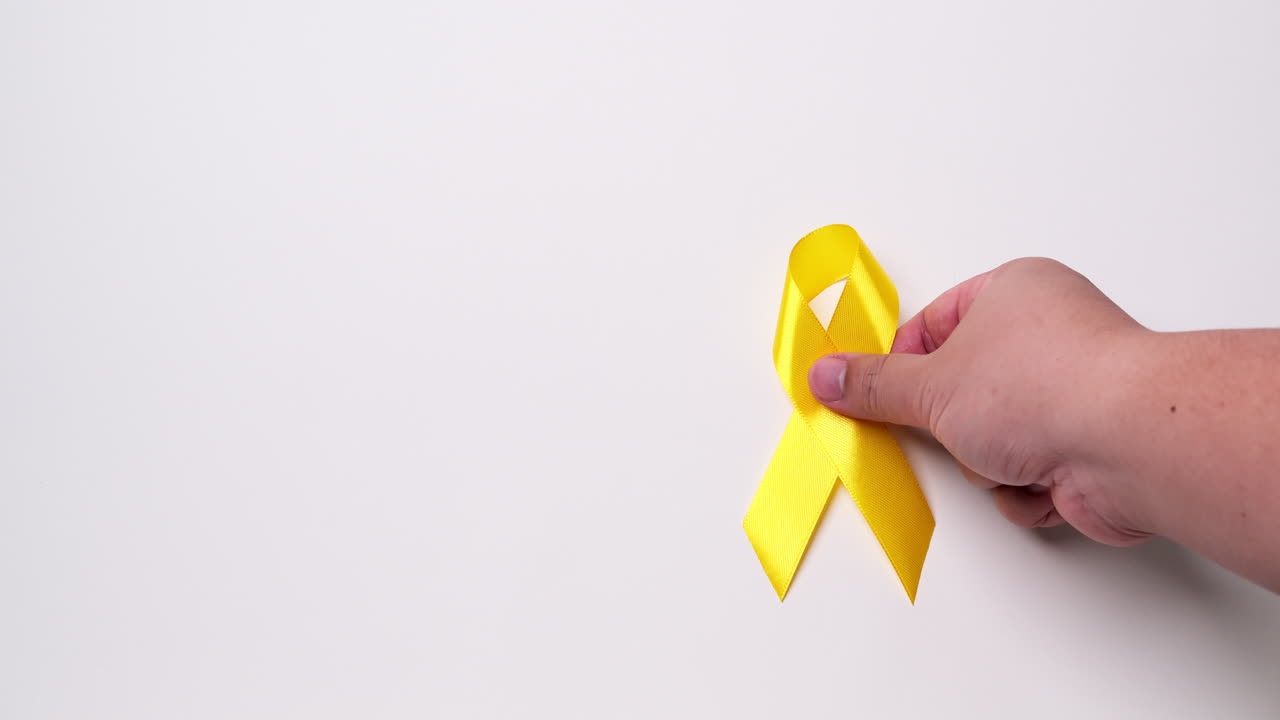 Giornata della prevenzione del suicidio, Mese della consapevolezza per l'infanzia, il sarcoma, il cancro alle ossa e alla vescica e Nastro Giallo a sostegno della vita e della malattia delle persone