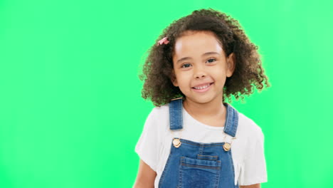 Happy-little-girl,-face-and-green-screen