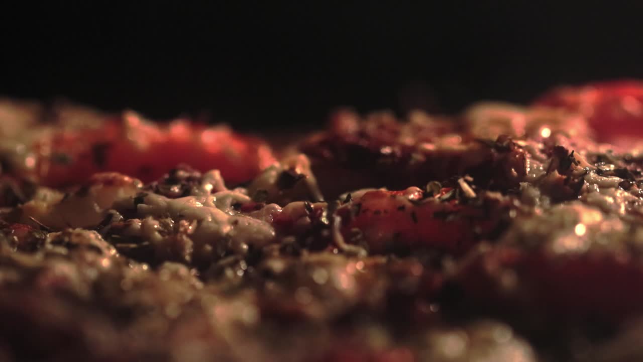 pizza italiana casera horneada en el horno