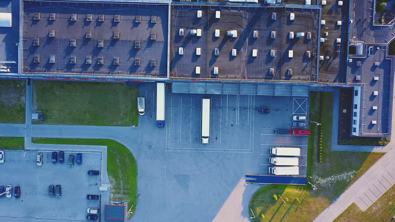 vista aérea del almacén de mercancías