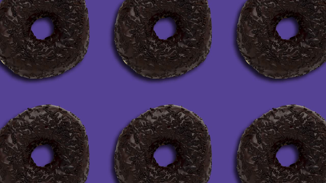 보라색 배경에 초콜릿 도 패턴 미니멀 모션 그래픽 애니메이션 음식 개념