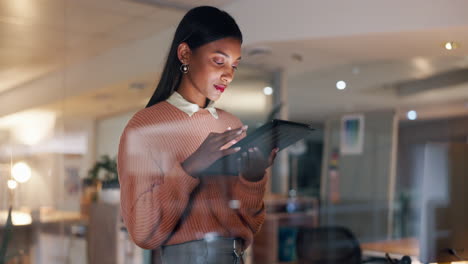 Night,-office-and-business-Indian-woman-on-tablet