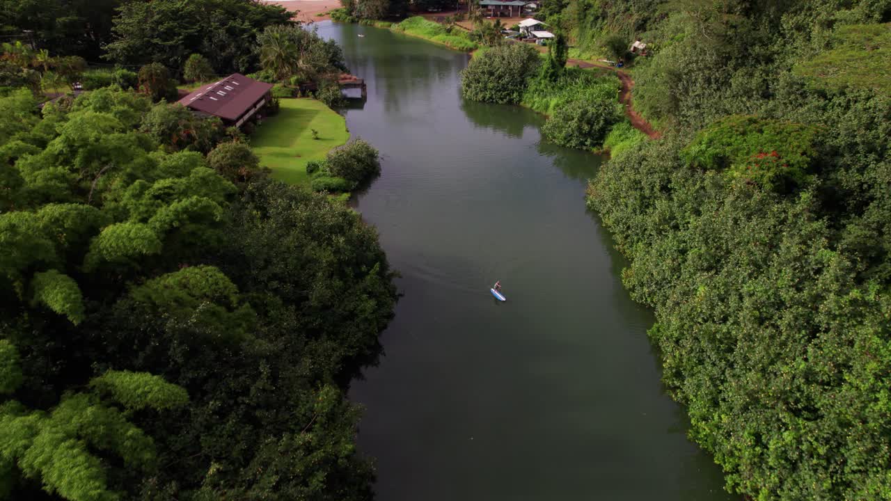 kauai hawai kalihiwai río imágenes de aviones no tripulados