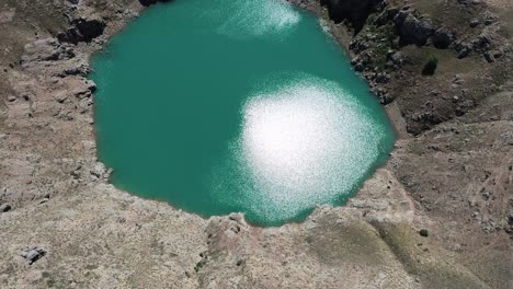 sivas zara kizilcan crater lake