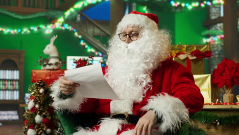 santa reading letters