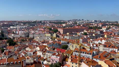 Mirador-De-Lisboa-Y-Paisaje-Con-Tejados