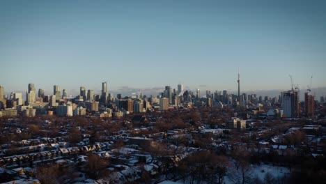 Horizonte-De-Toronto-Puesta-De-Sol-Invierno-4k-Toma-Aérea