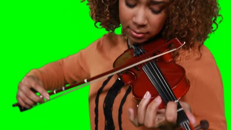 Close-up-of-female-musician-playing-violin