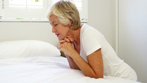 mature woman praying