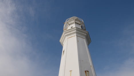 Lighthouse-in-Newhaven,-Leith,-Edinburgh,-Scotland