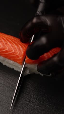 cutting salmon sushi