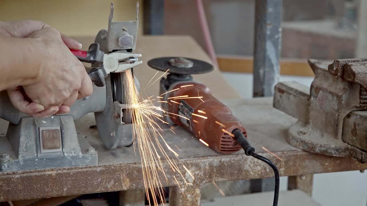 шлифовальная металлическая часть